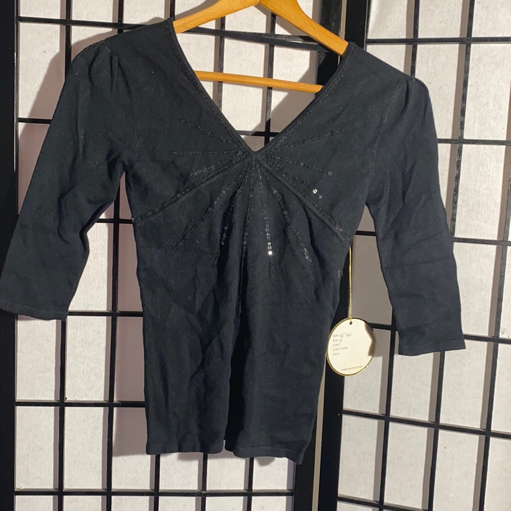 NWT Vermani Top-Sequin Accents Size XS